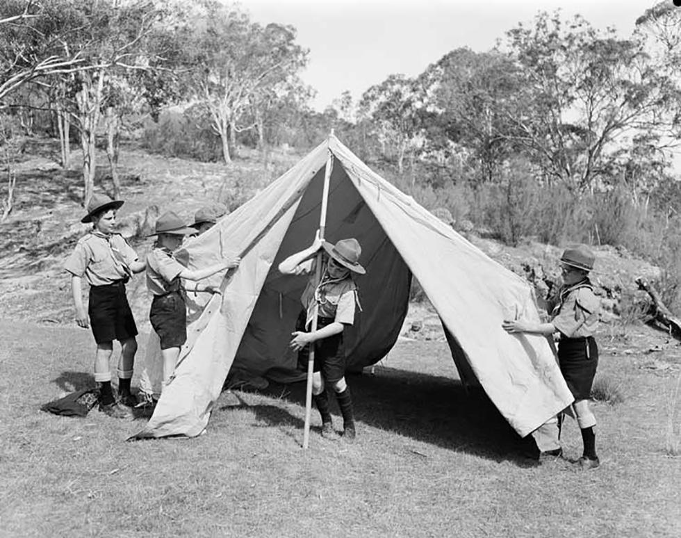 Boy Scouts Camping Near The Murrumbidgee River Au 2108