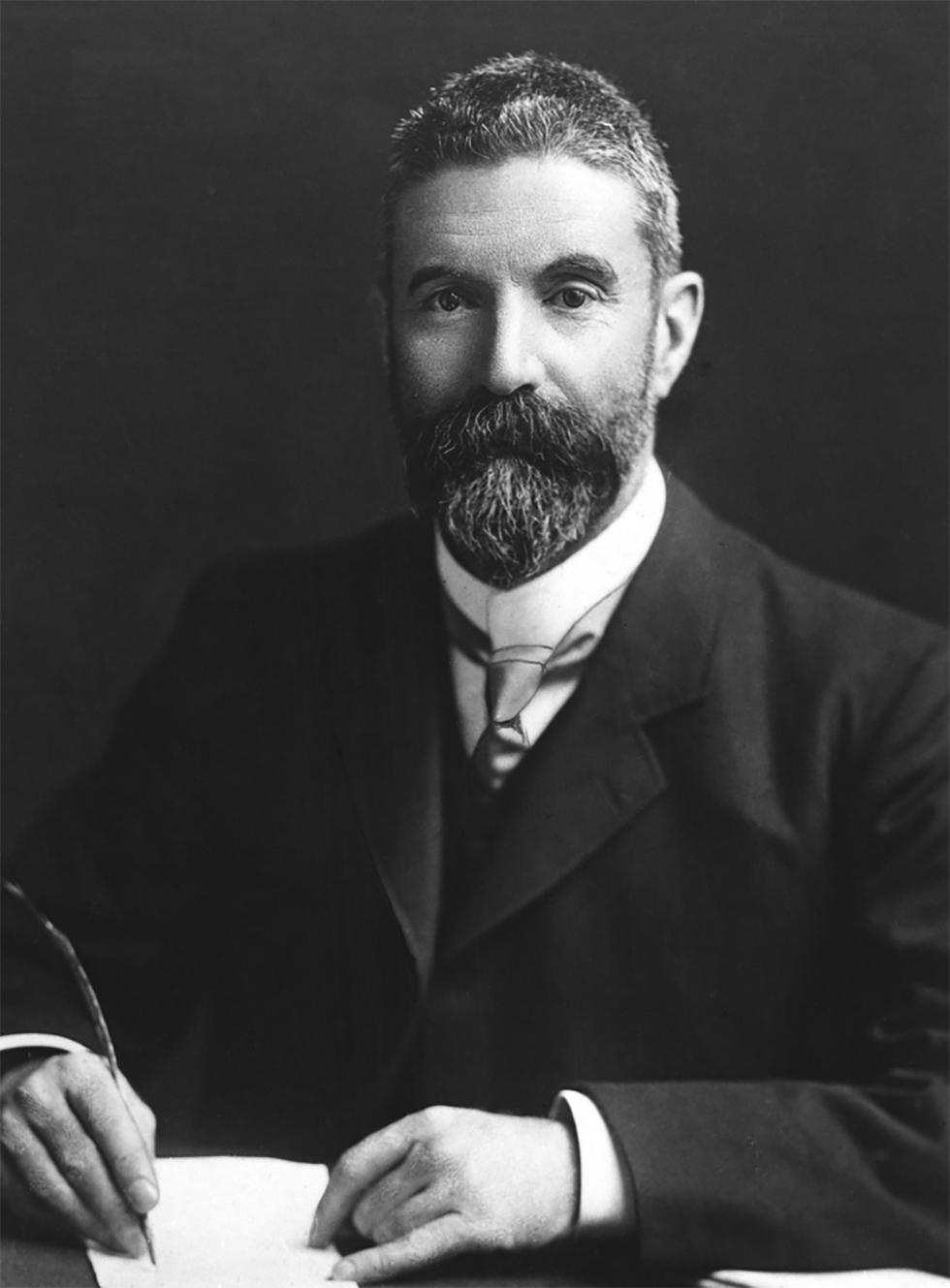 portrait-of-prime-minister-alfred-deakin-naa-gov-au