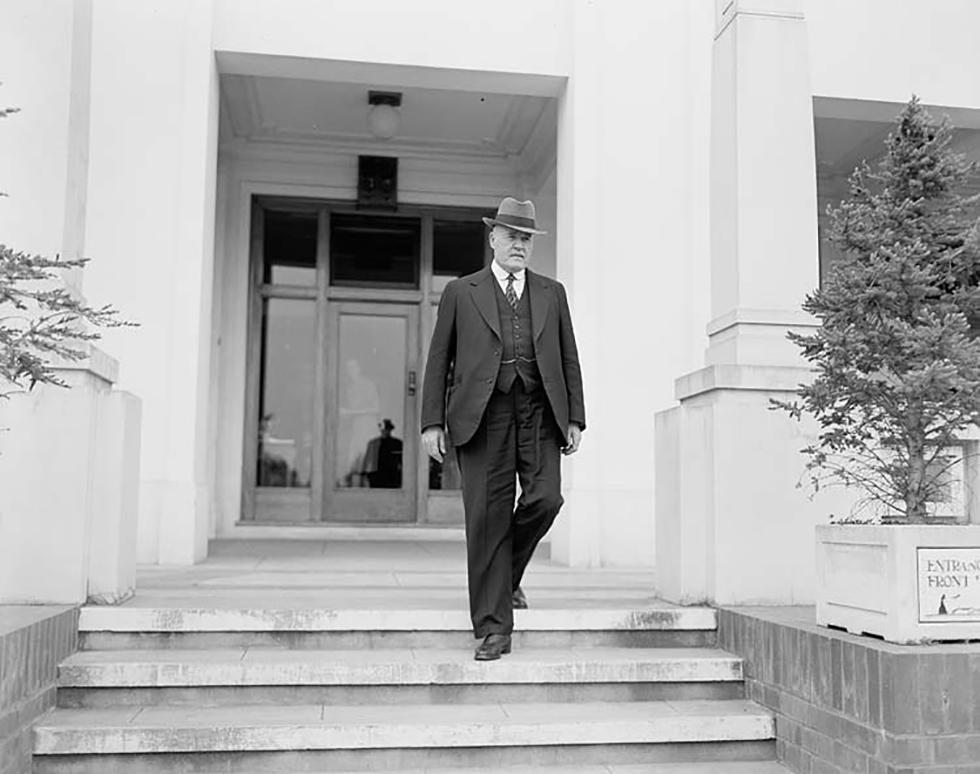 Former New South Wales Premier John Thomas Lang outside Old Parliament House