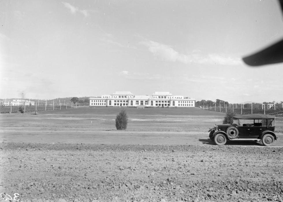 Old Parliament House on opening day