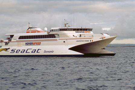 Hoverspeed SeaCat, Tasmania